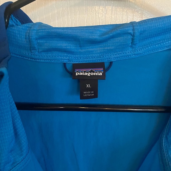 🚨SALE!!🚨Patagonia Airshed Pro Hoody - Picture 3 of 5